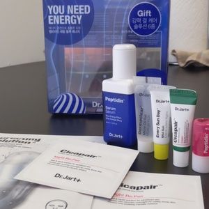 Dr Jart Blue Energy Gift Set!